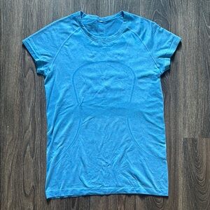 Lululemon Blue Women's Short Sleeve Swiftly Tech Size 10